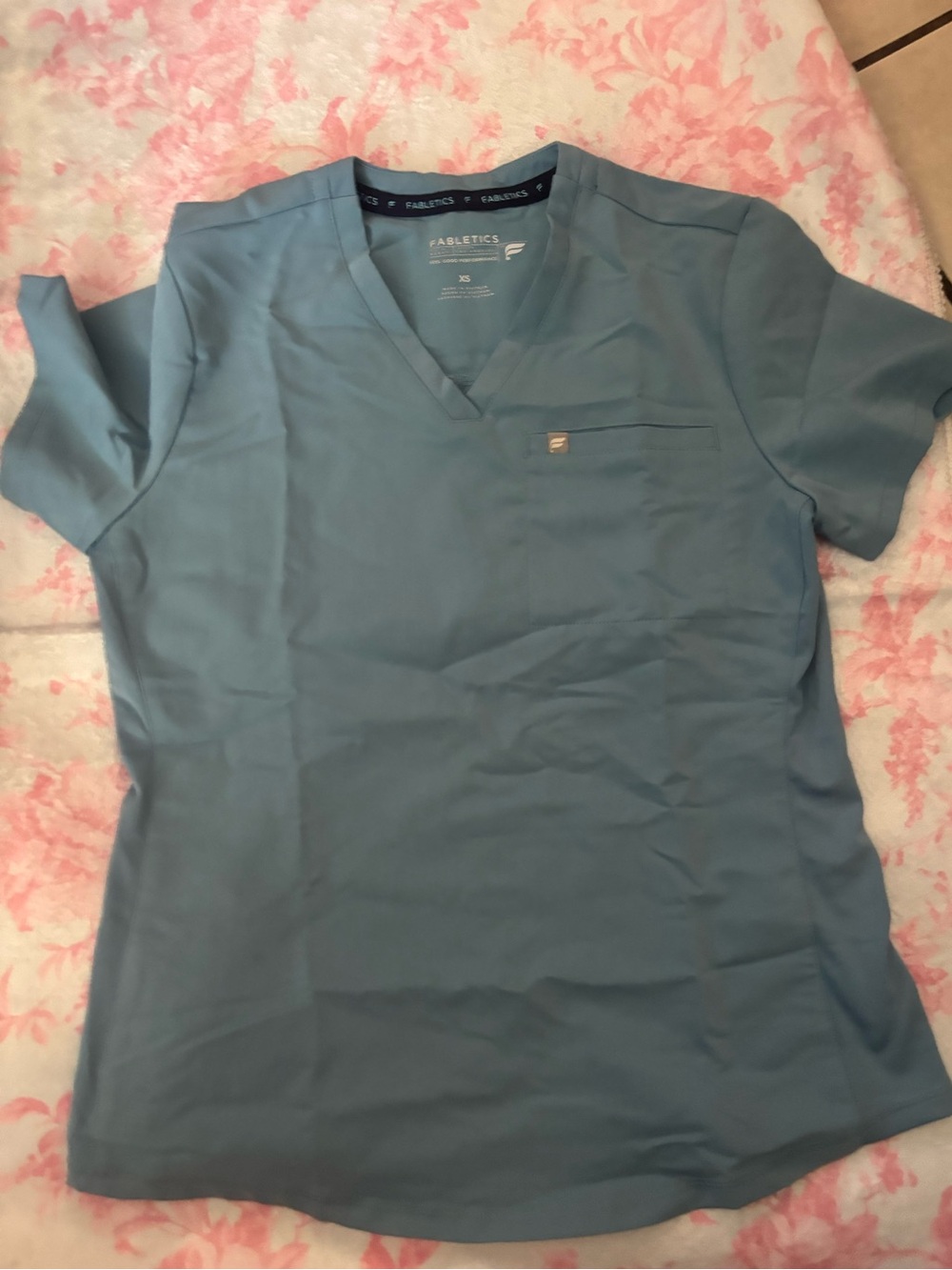 Fabletics Women's Light Blue V-Neck Short Sleeve Top